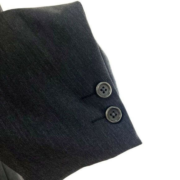 Canali Proposta 44L‎ 2 Button Herringbone Wool Gray - Picture 4 of 11